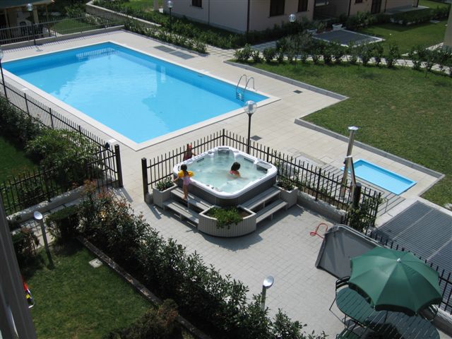residence domaso